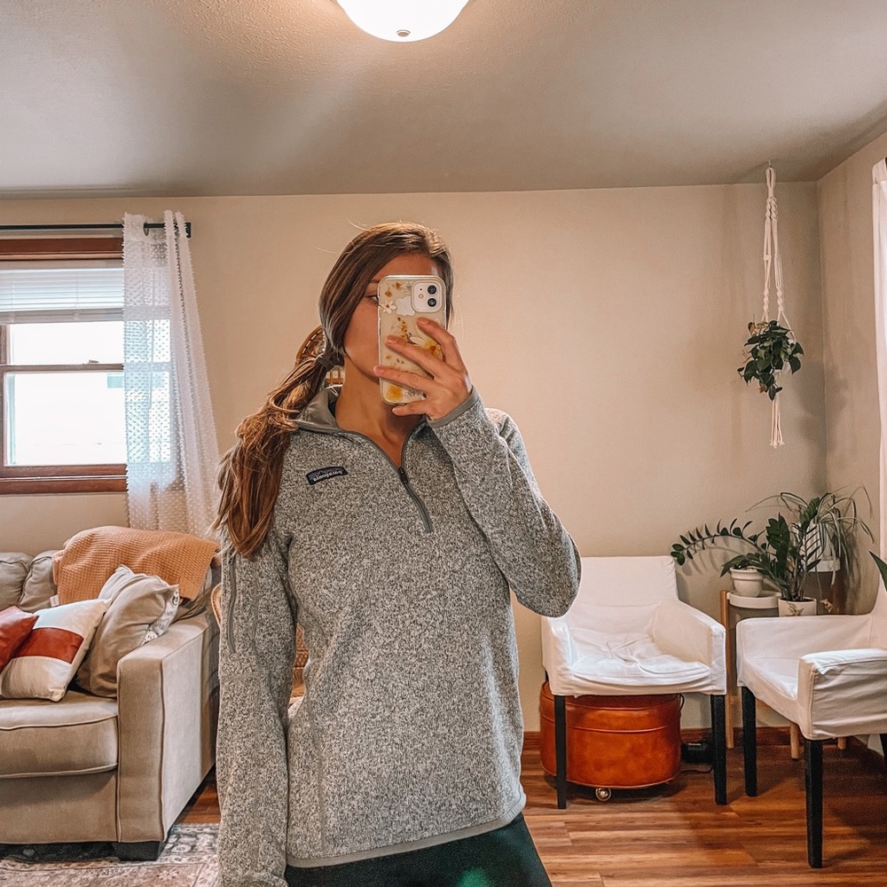 Gray better sweater Patagonia quarter zip sweatshirt